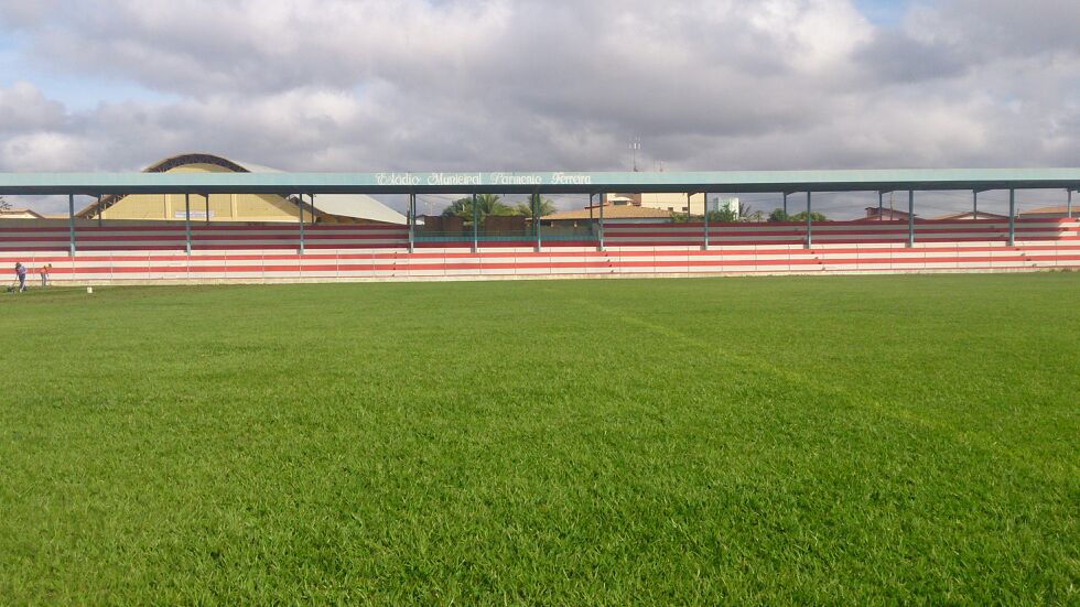 Estádio Parmênio Ferreira quase pronto para a reinauguração. Foto: Dermeval Filho/Ddez