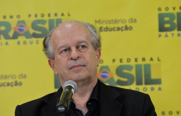 ministro educacao brasil